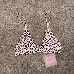 NWT Acacia Swimwear small wild Napali bikini top